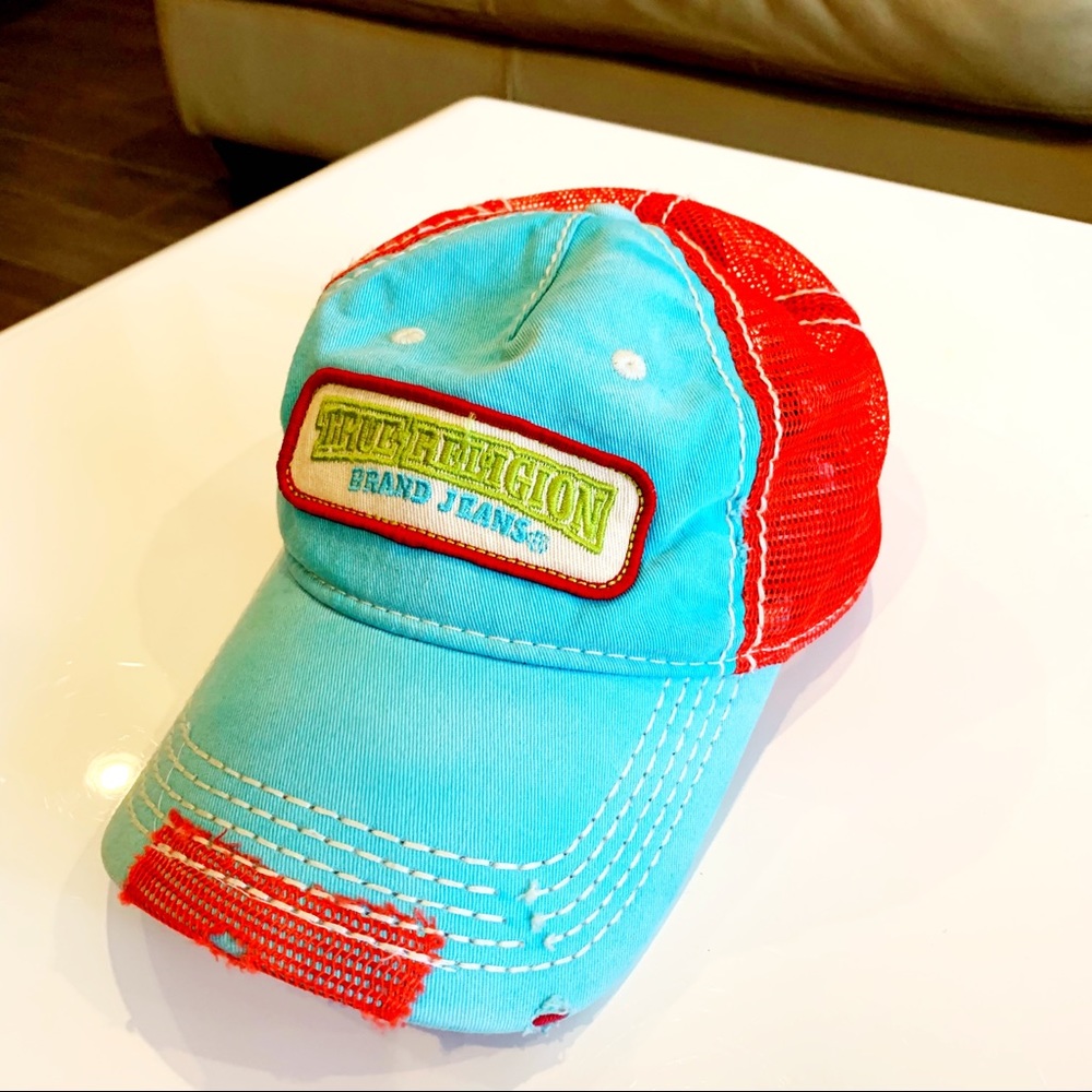 True Religion hat 🧢